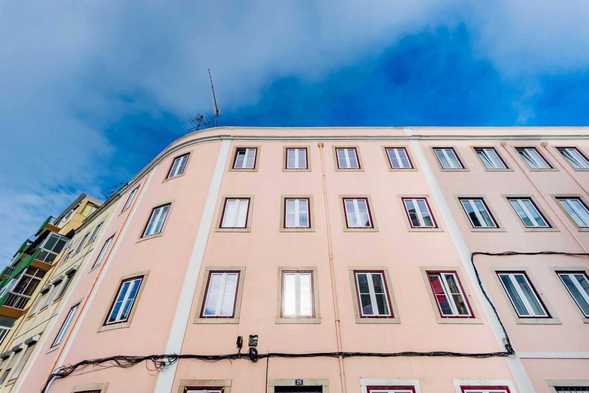 Monica'S Place A Friends' Inspired Apartment Lisboa Екстериор снимка
